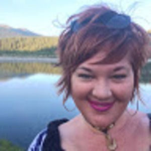 Meet your Posher, Lynea